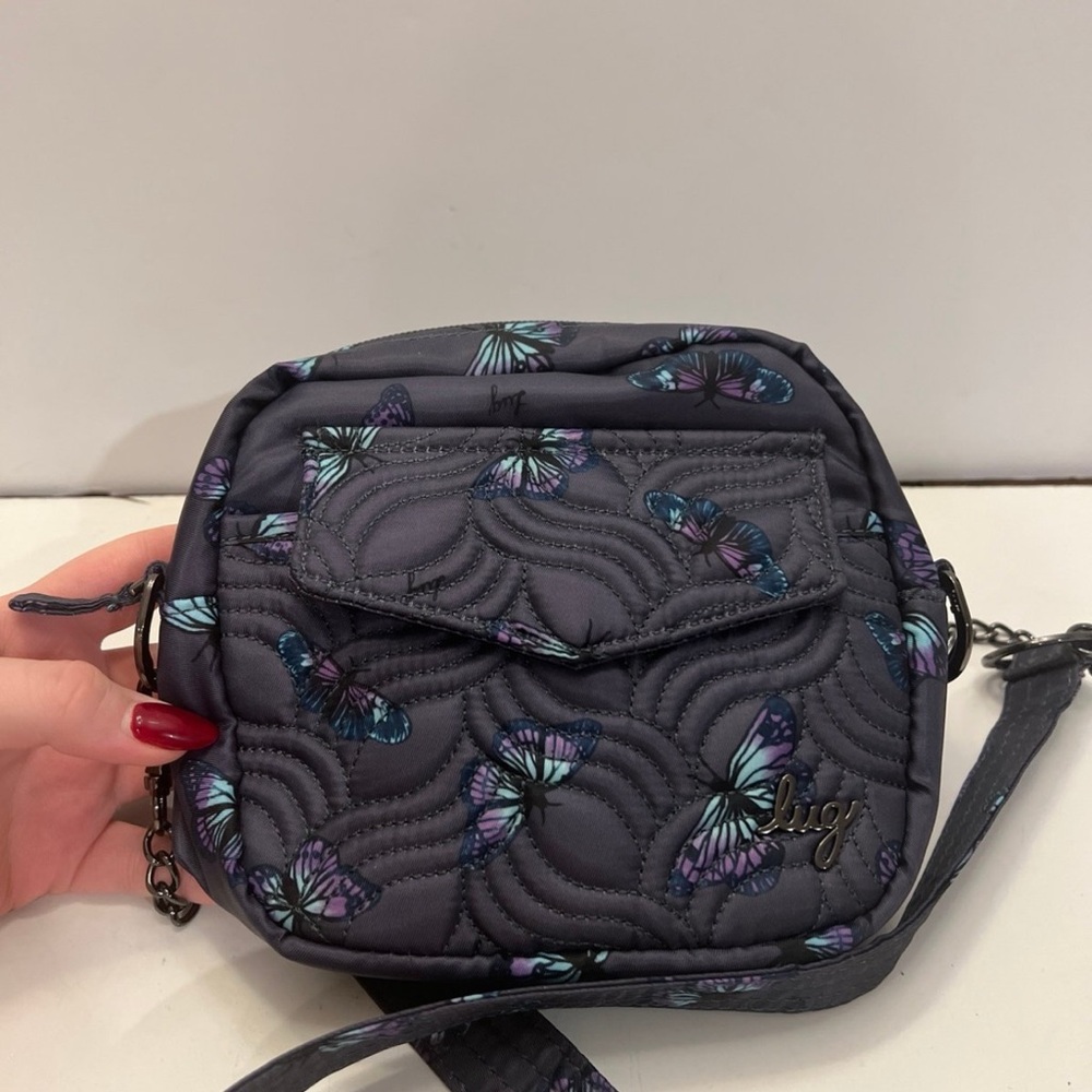 lug Swing Convertible Crossbody - Picture 7 of 9